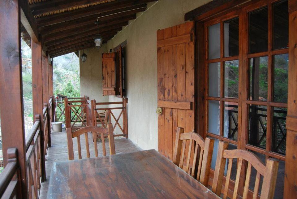 Pensjonat Xenis House Galata Zewnętrze zdjęcie